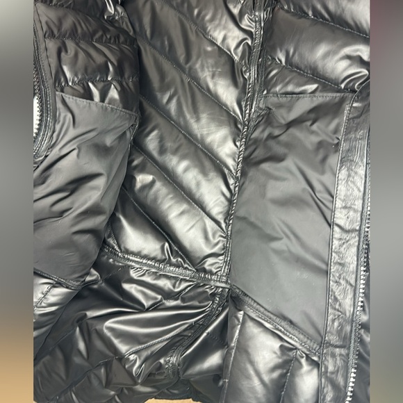 Betsy Johnson matte black puffer jacket with lace trim L - Picture 8 of 13